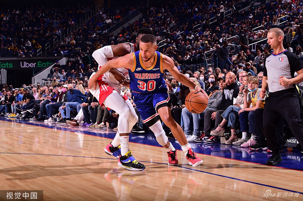 [NBA常规赛]火箭107-120勇士