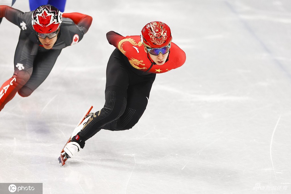 速滑男子1000米武大靖顺利晋级