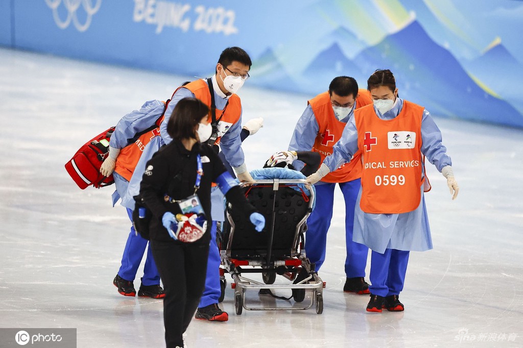 速滑男子1000米武大靖顺利晋级