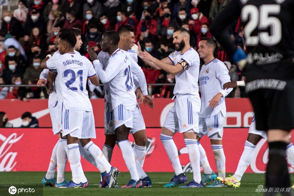 [西甲]皇马3-0马洛卡 本泽马2球1助攻