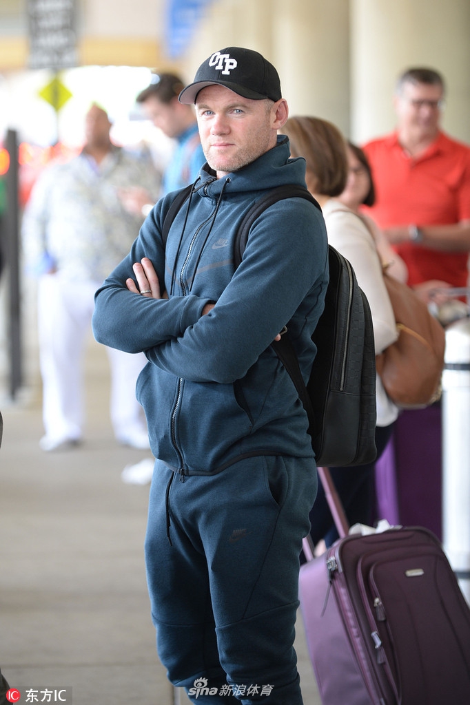 鲁尼飞抵华盛顿告别英超