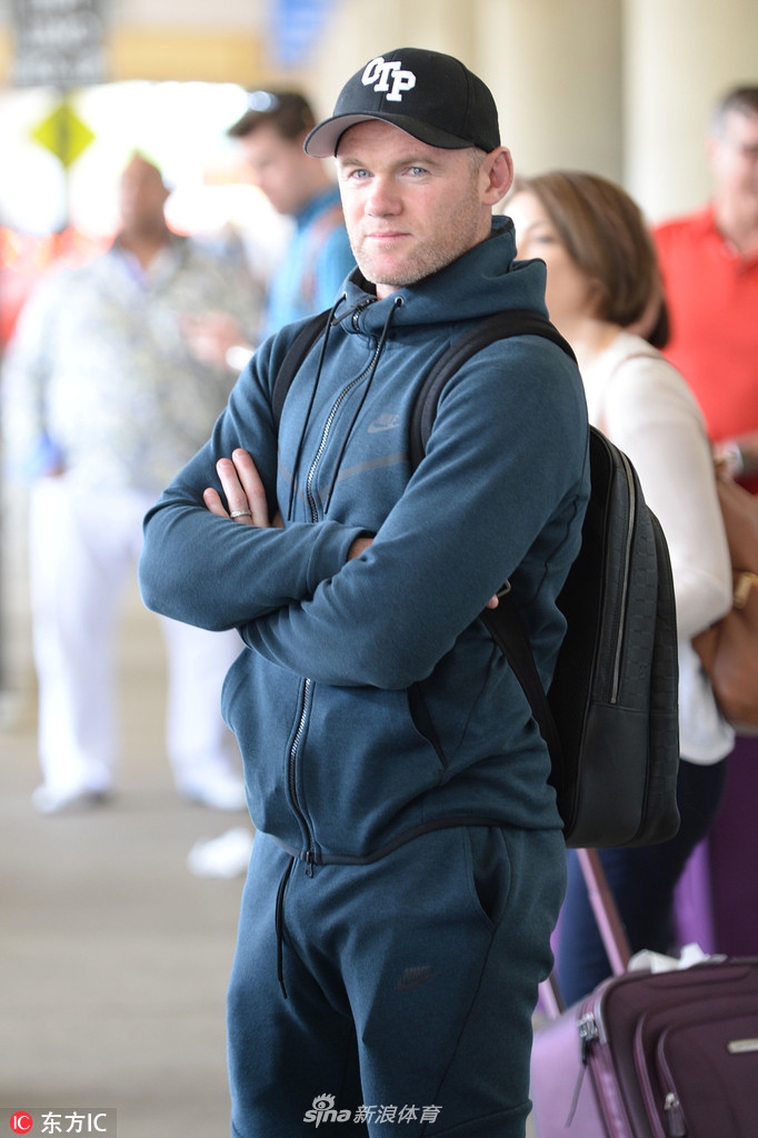 鲁尼飞抵华盛顿告别英超