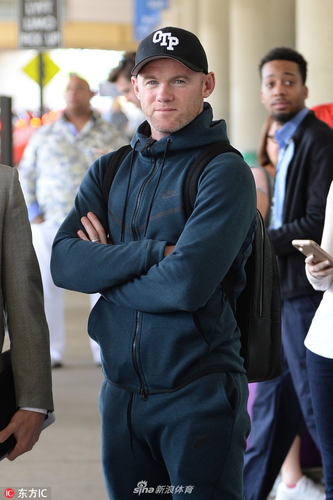 鲁尼飞抵华盛顿告别英超