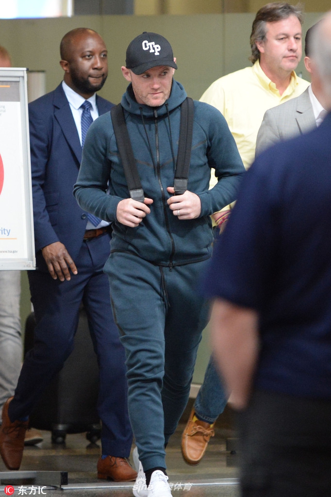 鲁尼飞抵华盛顿告别英超