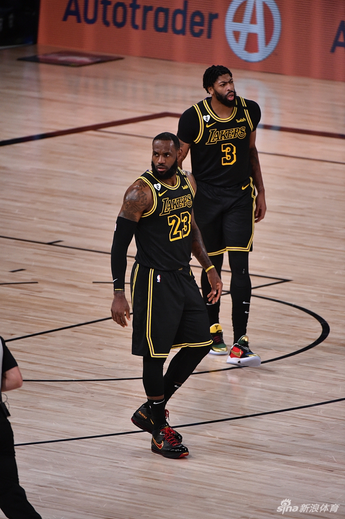 [NBA季后赛]湖人135-115开拓者 总分3-1