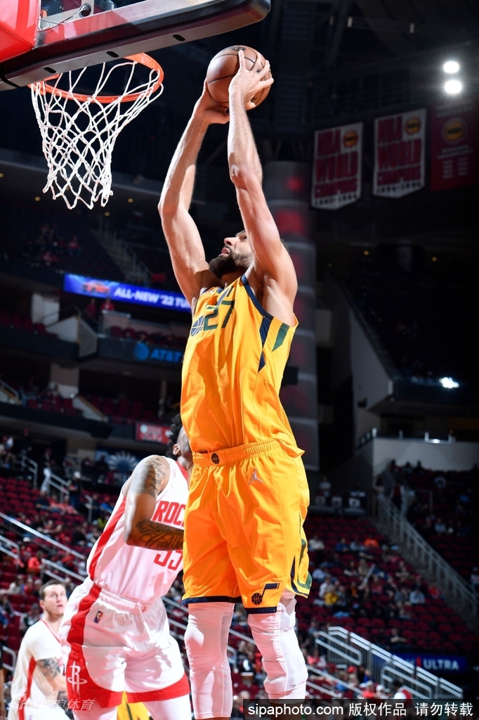 [NBA常规赛]爵士132-127火箭
