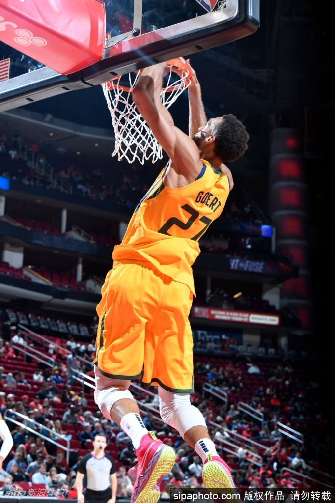 [NBA常规赛]爵士132-127火箭