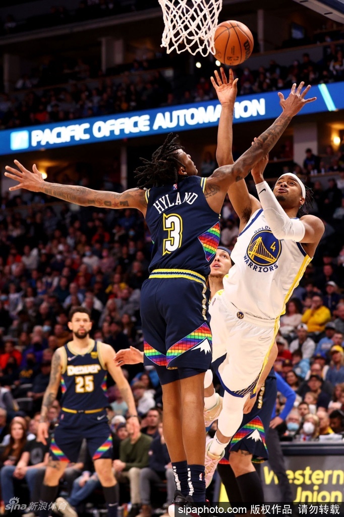 [NBA]勇士124-131掘金 约基奇豪取三双