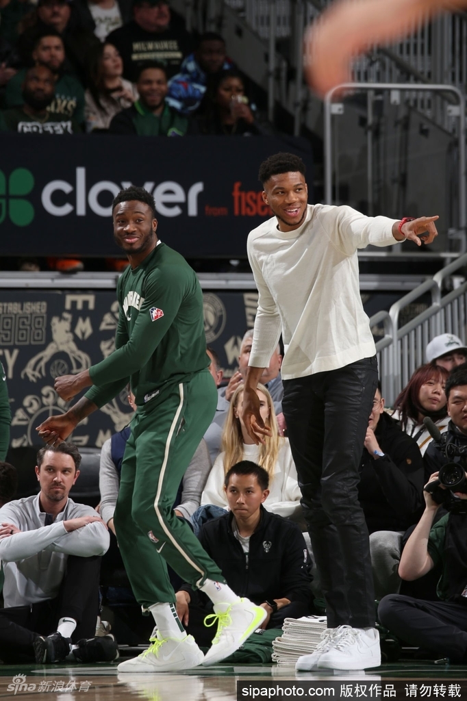 [NBA]奇才102-114雄鹿 霍乐迪砍24+10