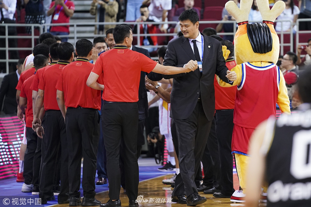 姚明和杜峰击掌