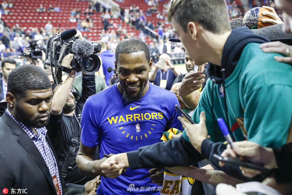 西雅图球迷热捧杜兰特