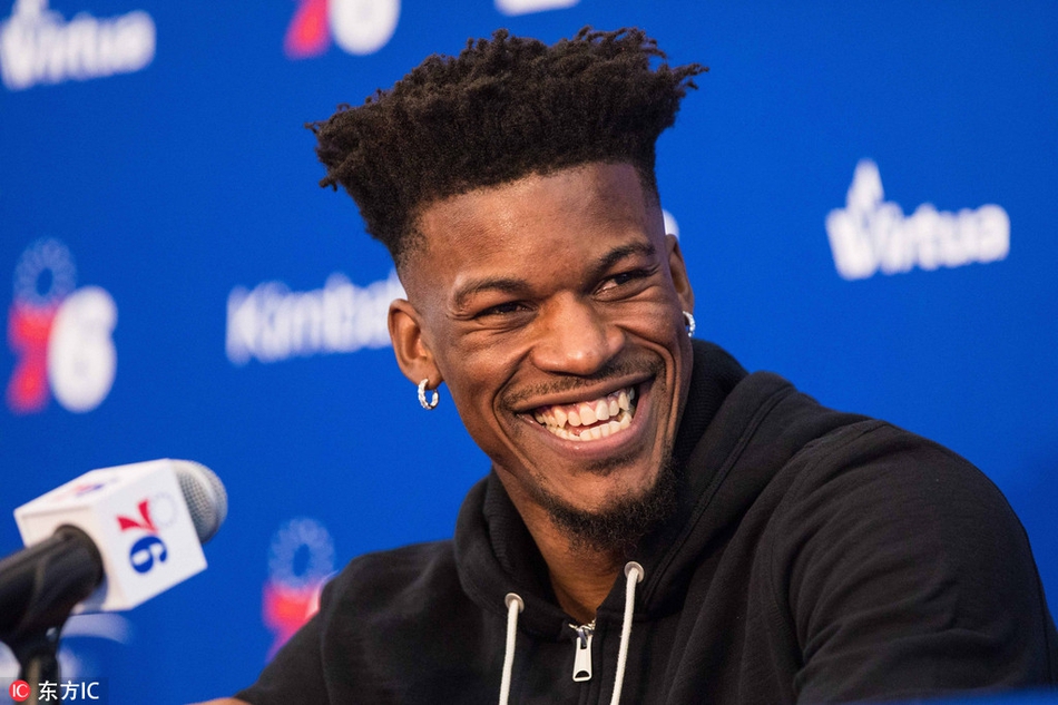 巴特勒正式亮相76人队 身穿23号球衣