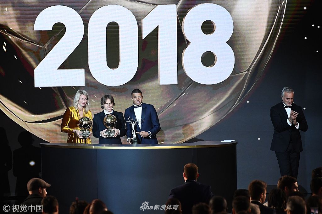 莫德里奇夺得2018金球奖