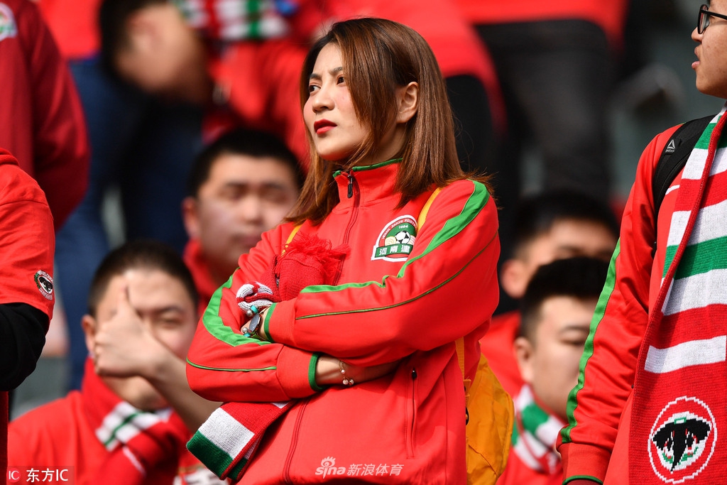 2019中超第1轮各地女球迷精选II