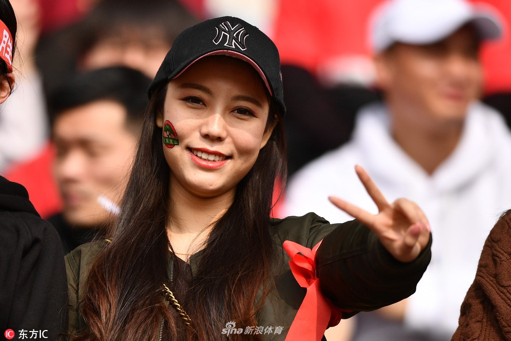 2019中超第1轮各地女球迷精选II