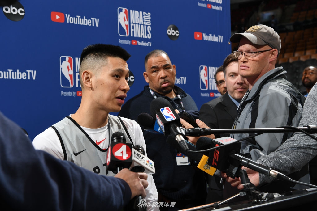 猛龙队训练备战NBA总决赛 卡哇伊成焦点