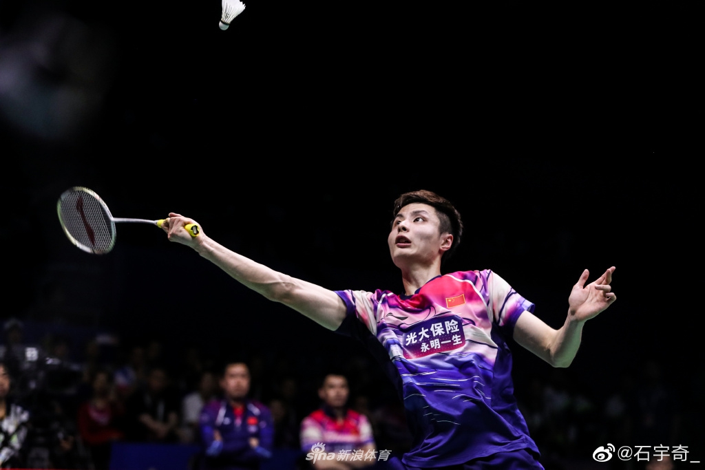 世界冠军石宇奇在南通参加征兵体检