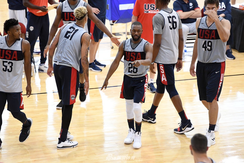 沃克俨然球队核心