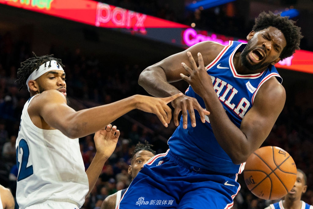 大帝被唐斯犯规