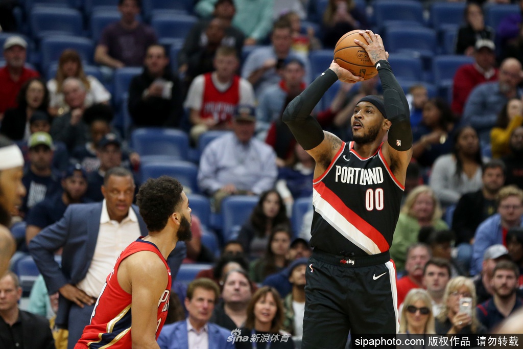 时隔376天安东尼重返NBA！甜瓜开拓者首战砍10分4篮板