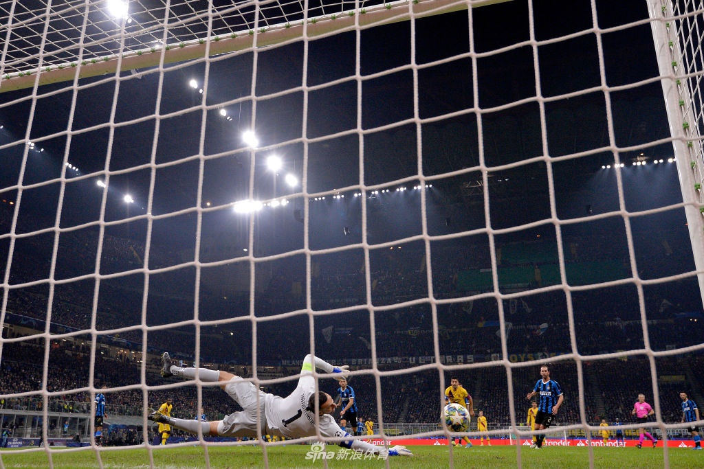 [欧冠]国际米兰1-2巴塞罗那