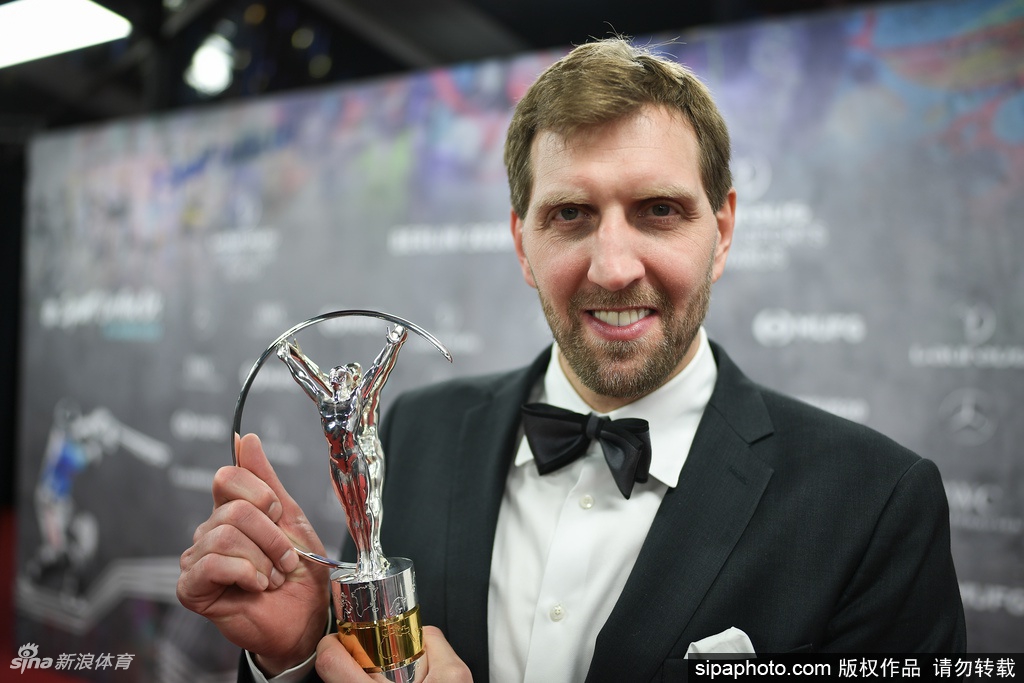 诺维茨基荣膺劳伦斯终身成就奖