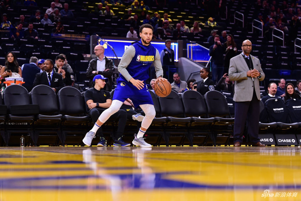 库里有望三月初对阵奇才时复出!投篮运球已毫无问题