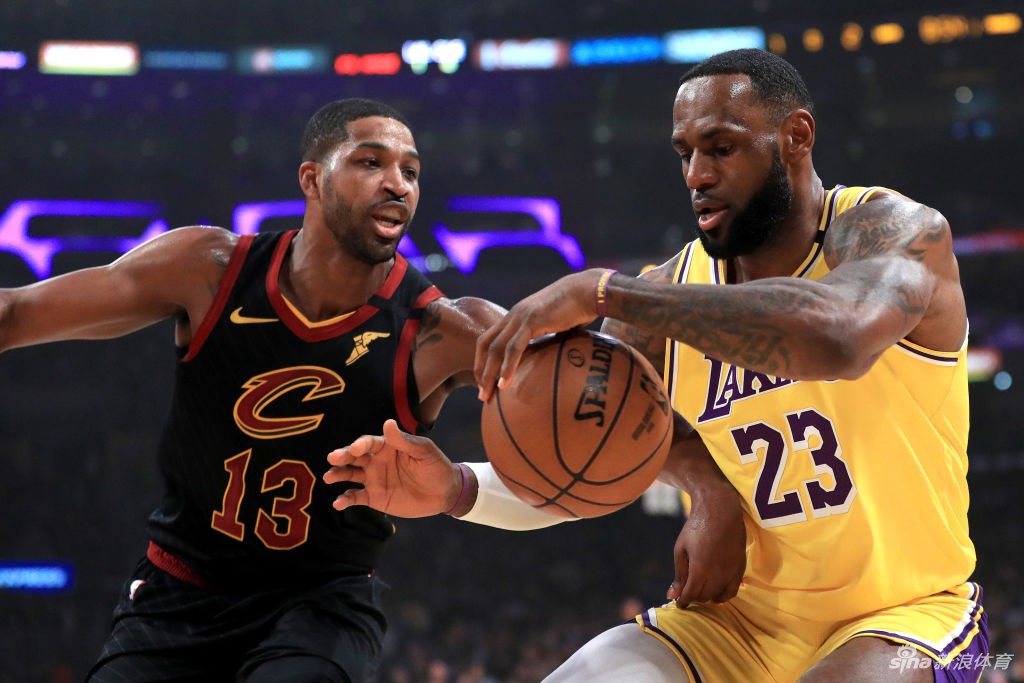 破除卡戴珊诅咒的男人!科勒卡戴珊又怀上TT的孩子