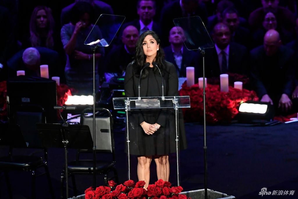 科嫂瓦妮莎追思科比:愿你们在天堂快乐直到再次相遇