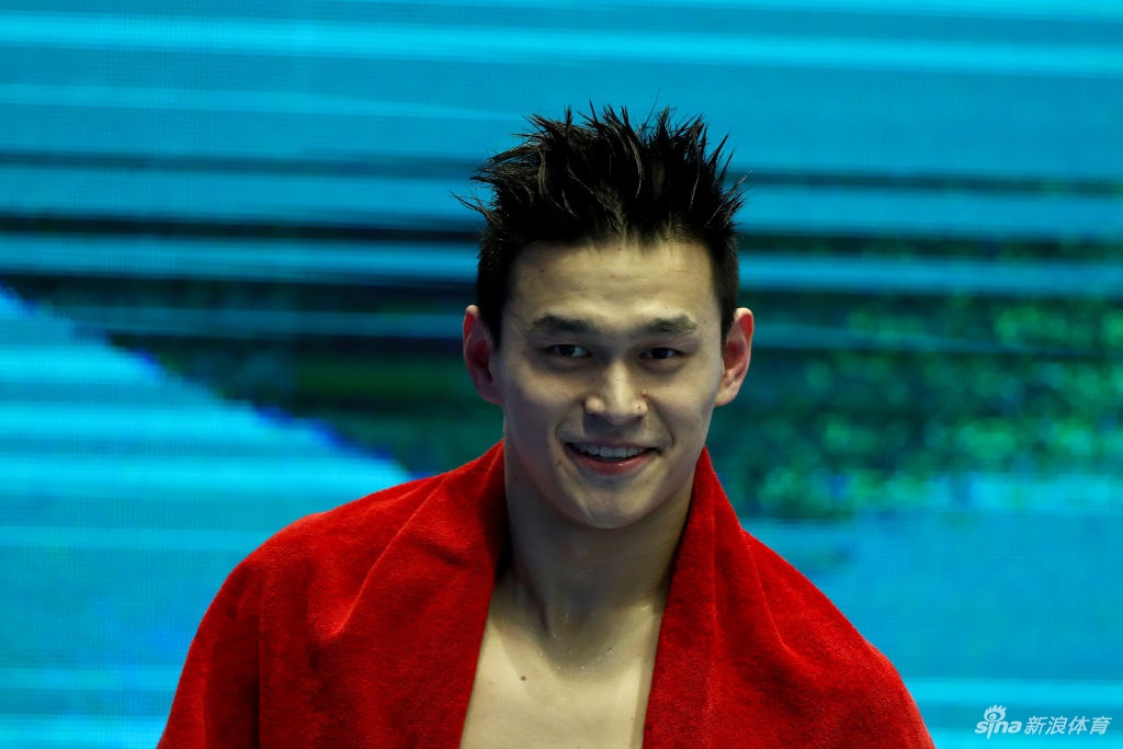 孙杨回应遭禁赛：对裁决结果愤怒 坚信自己清白
