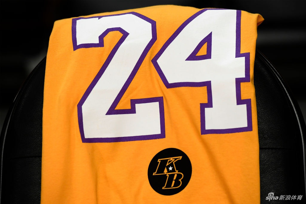哪位球星的球衣是你的最爱？乔丹科比詹姆斯最热门