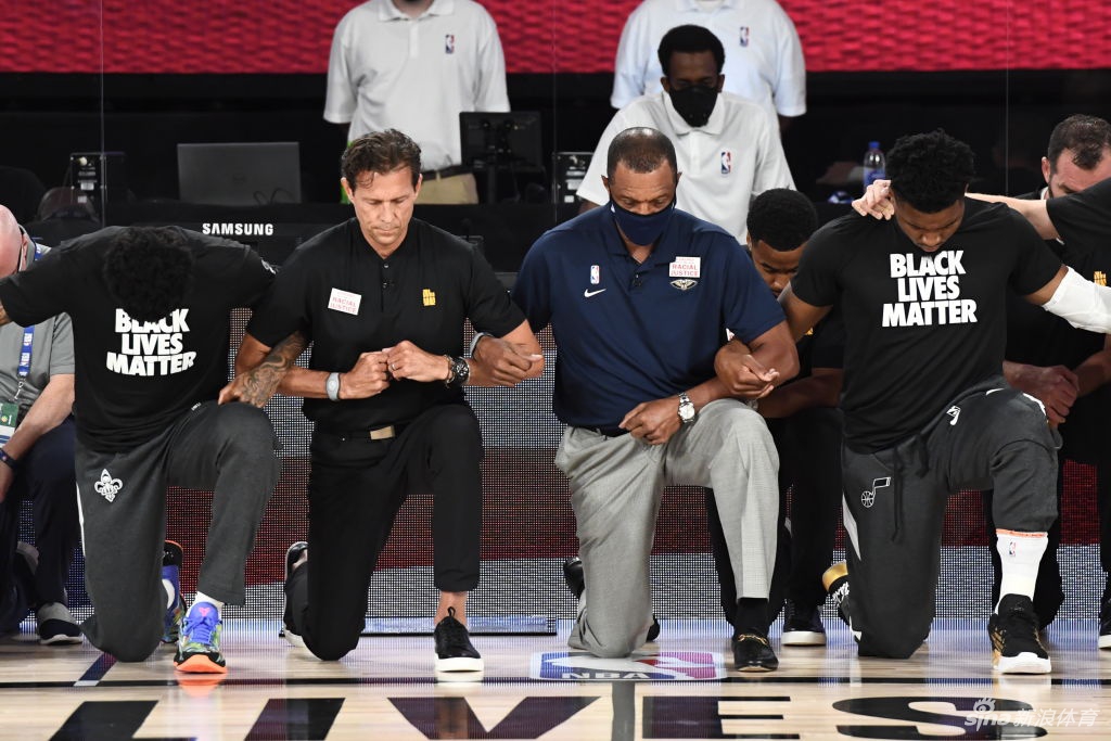 [NBA复赛]爵士106-104鹈鹕 戈伯特米切尔出战