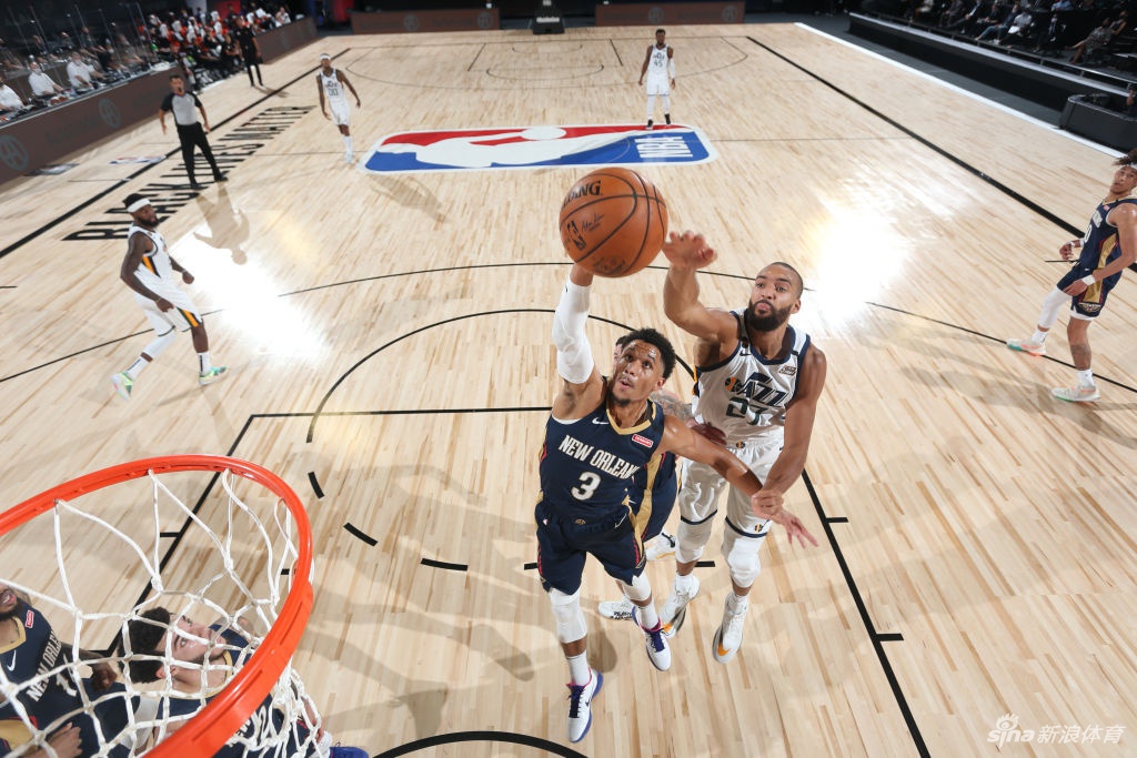 [NBA复赛]爵士106-104鹈鹕 戈伯特米切尔出战