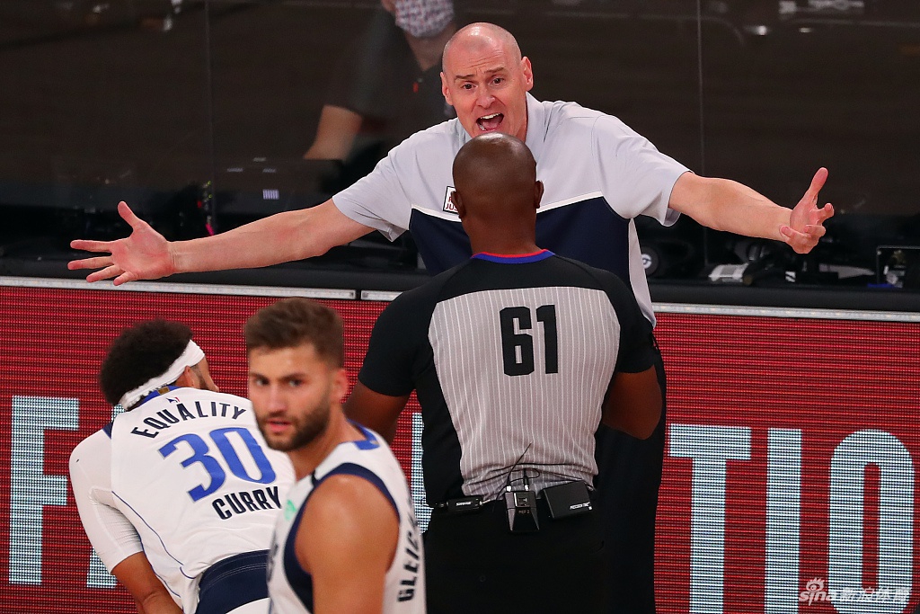 [NBA季后赛]独行侠127-114快船 东契奇28分总分1-1