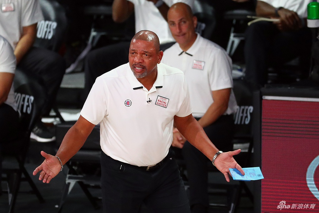 [NBA季后赛]独行侠127-114快船 东契奇28分总分1-1