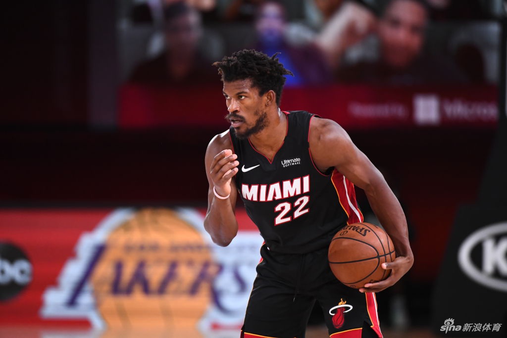 [NBA季后赛]雄鹿118-115热火 字母伤退米德尔顿36分