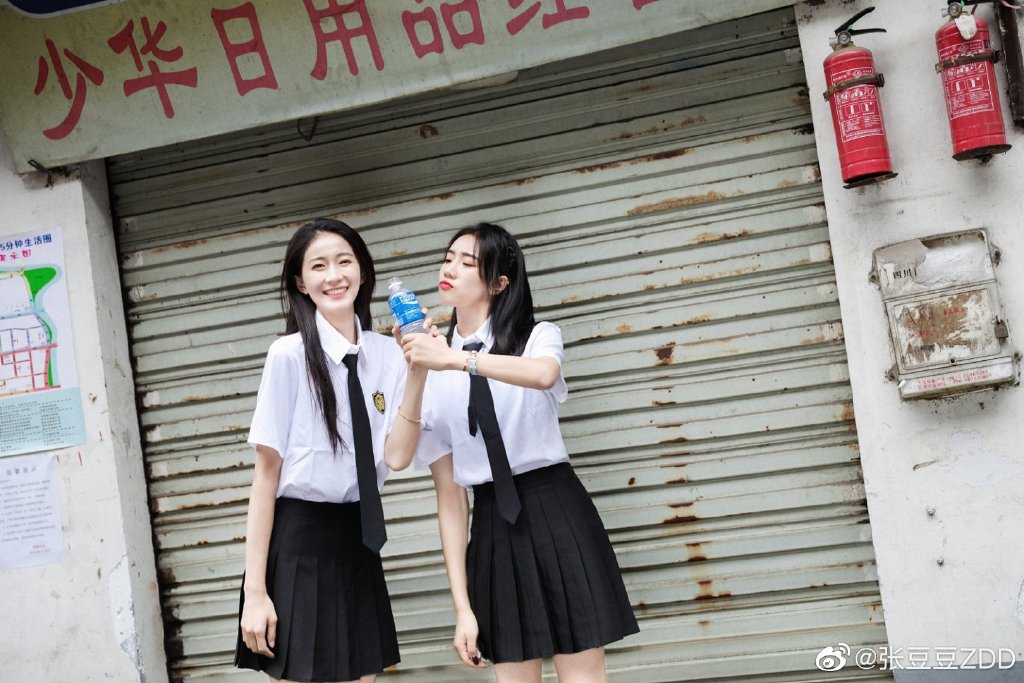 绝美!艺体女神张豆豆清纯风美拍