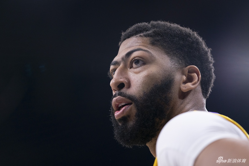 浓眉戴维斯5年1.9亿美元顶薪续约湖人