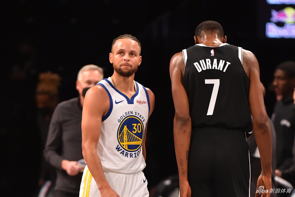 [NBA揭幕战]篮网125-99勇士 杜兰特欧文合砍48分