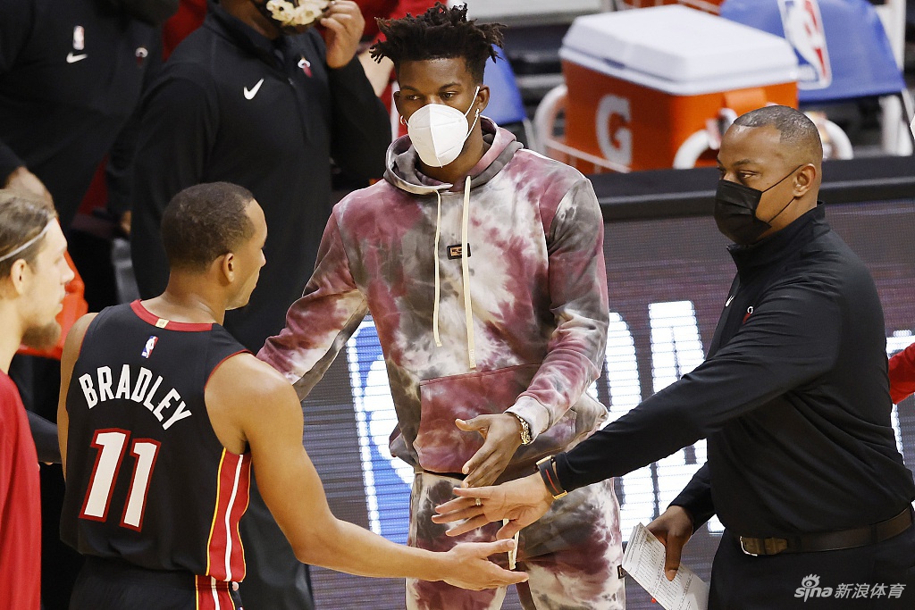 NBA9队有球员确诊24名球员隔离 联盟无意暂停赛季