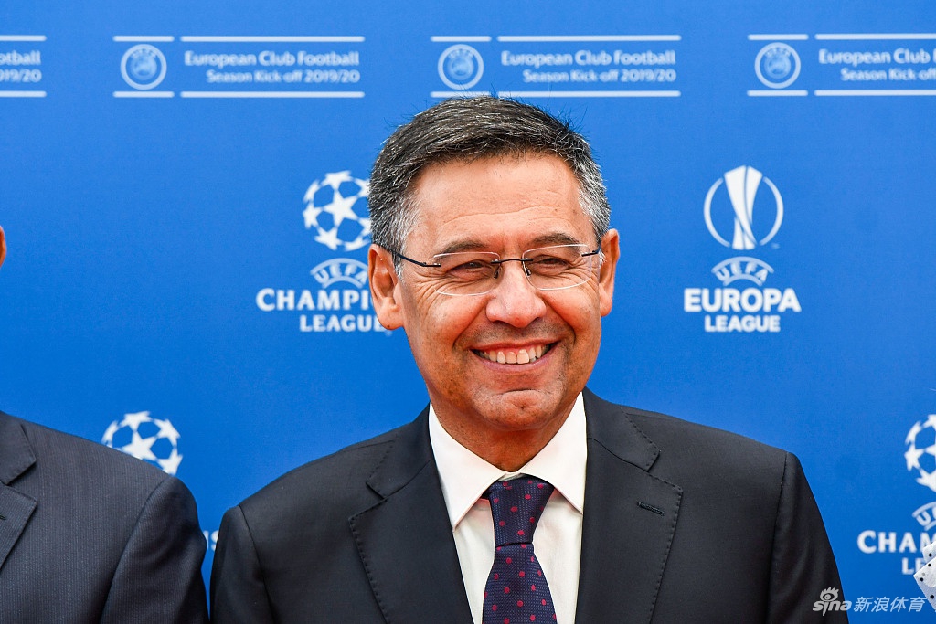 前巴萨主席巴托梅乌因公关门被捕