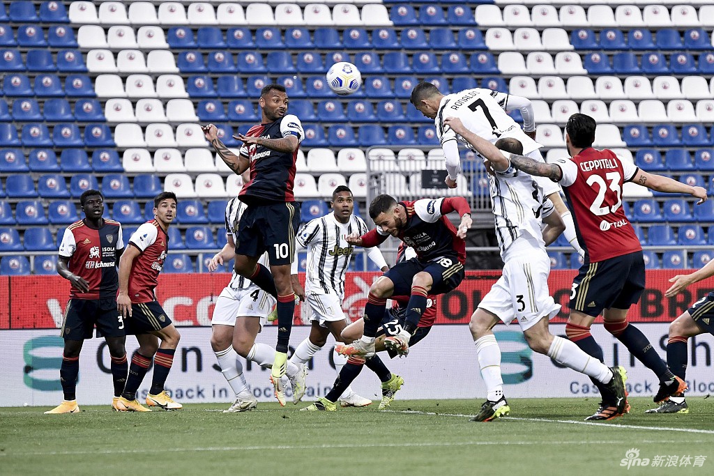 [意甲]卡利亚里1-3尤文 C罗上演完美帽子戏法