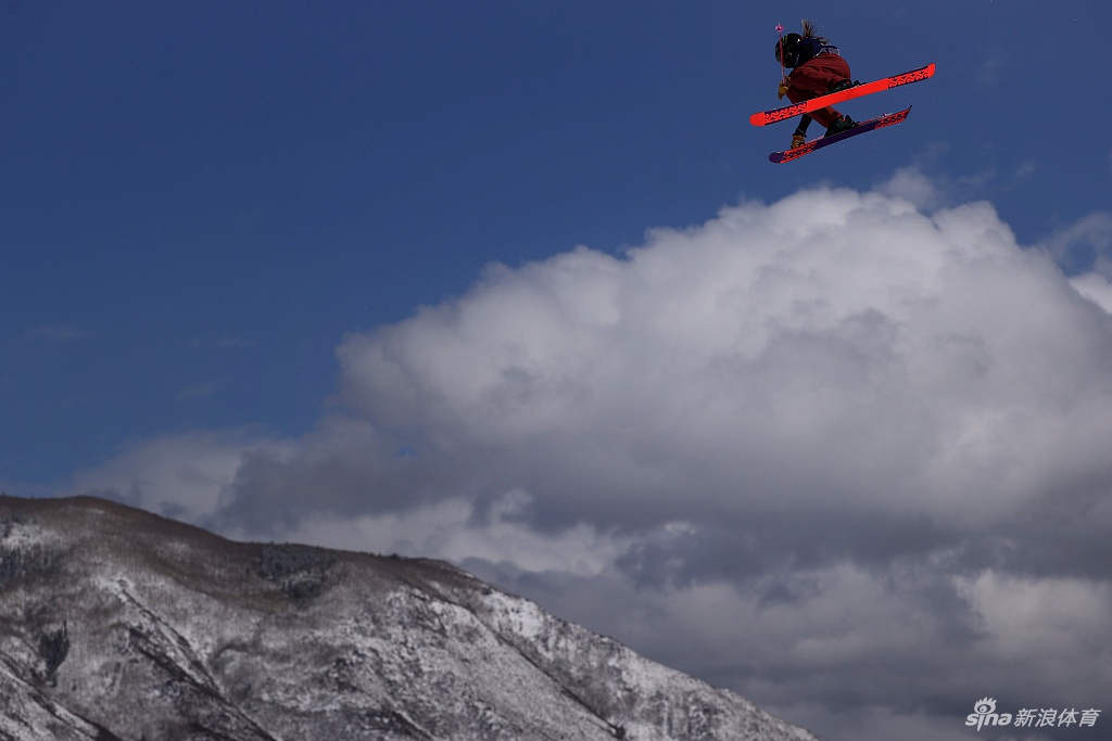 自由式滑雪世锦赛第6日：谷爱凌晋级女子大跳台决赛