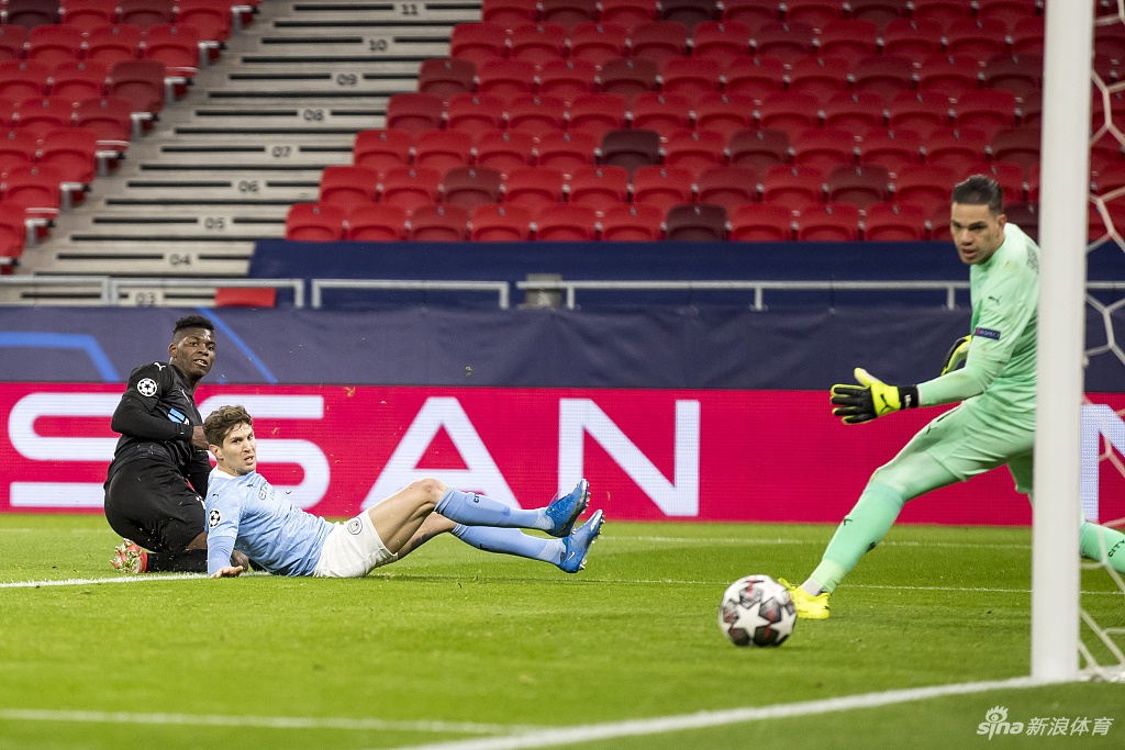 [欧冠]曼城2-0门兴 德布劳内进球