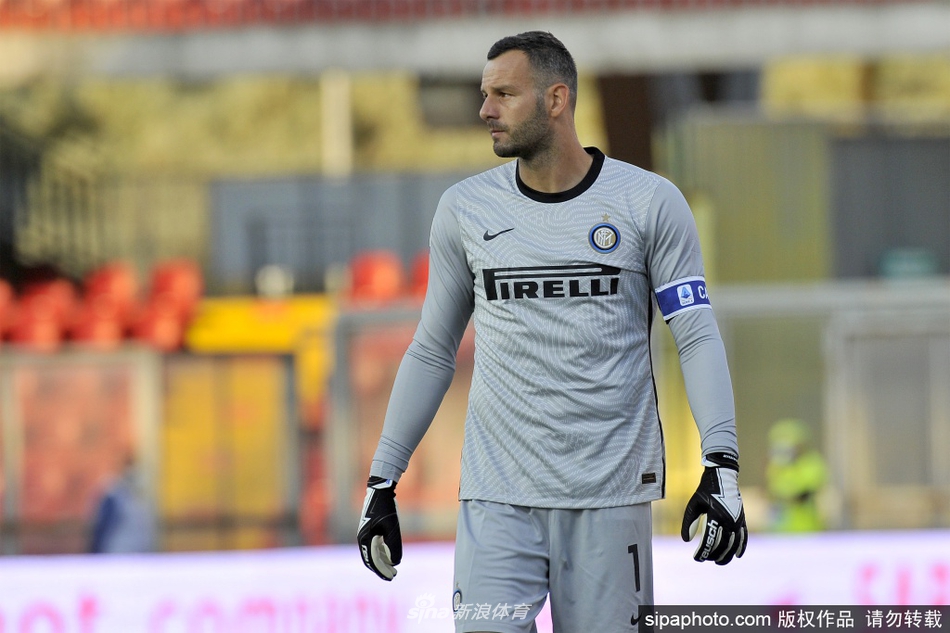 国米门将汉达诺维奇新冠检测呈阳性