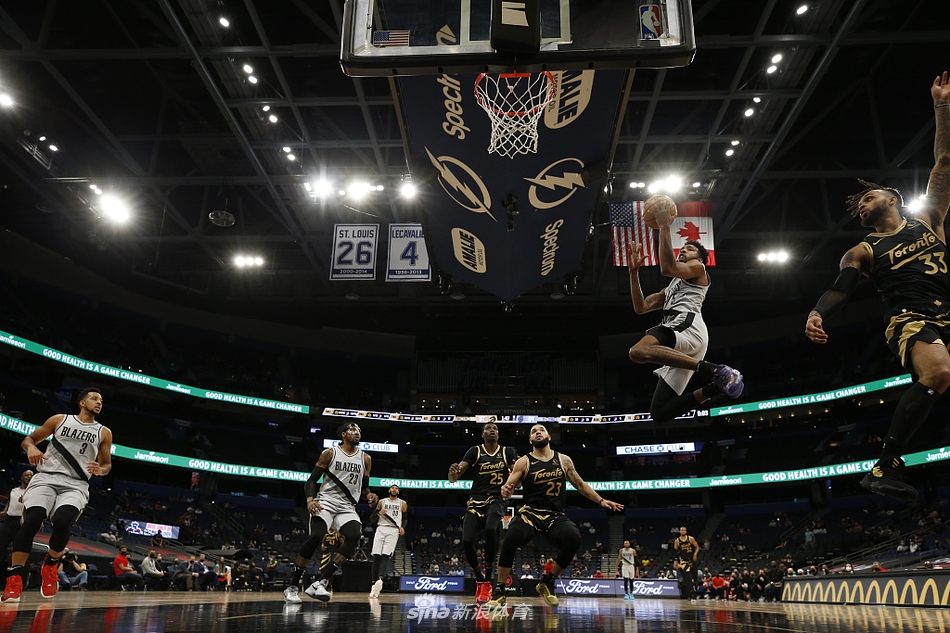 [NBA常规赛]开拓者122-117猛龙