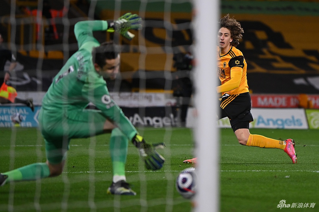 [英超]西汉姆3-2狼队 林加德60米奔袭破门+助攻