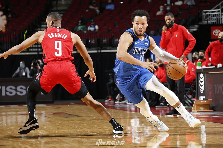 [NBA常规赛]独行侠93-102火箭