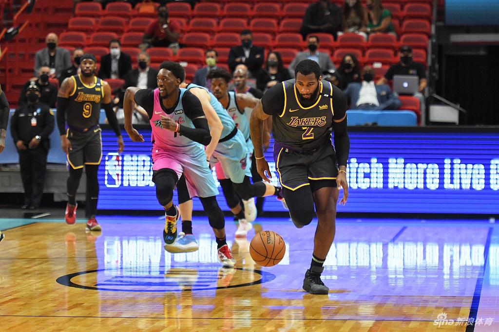 [NBA]湖人104-110热火 巴特勒砍28分