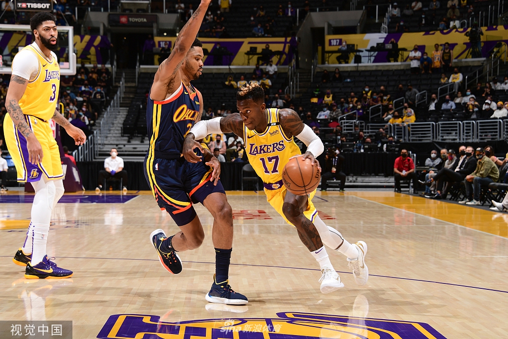 [NBA附加赛]湖人胜勇士晋级季后赛 詹姆斯砍三双